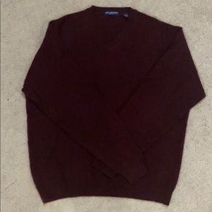 John Ashford cashmere V-neck maroon sweater large